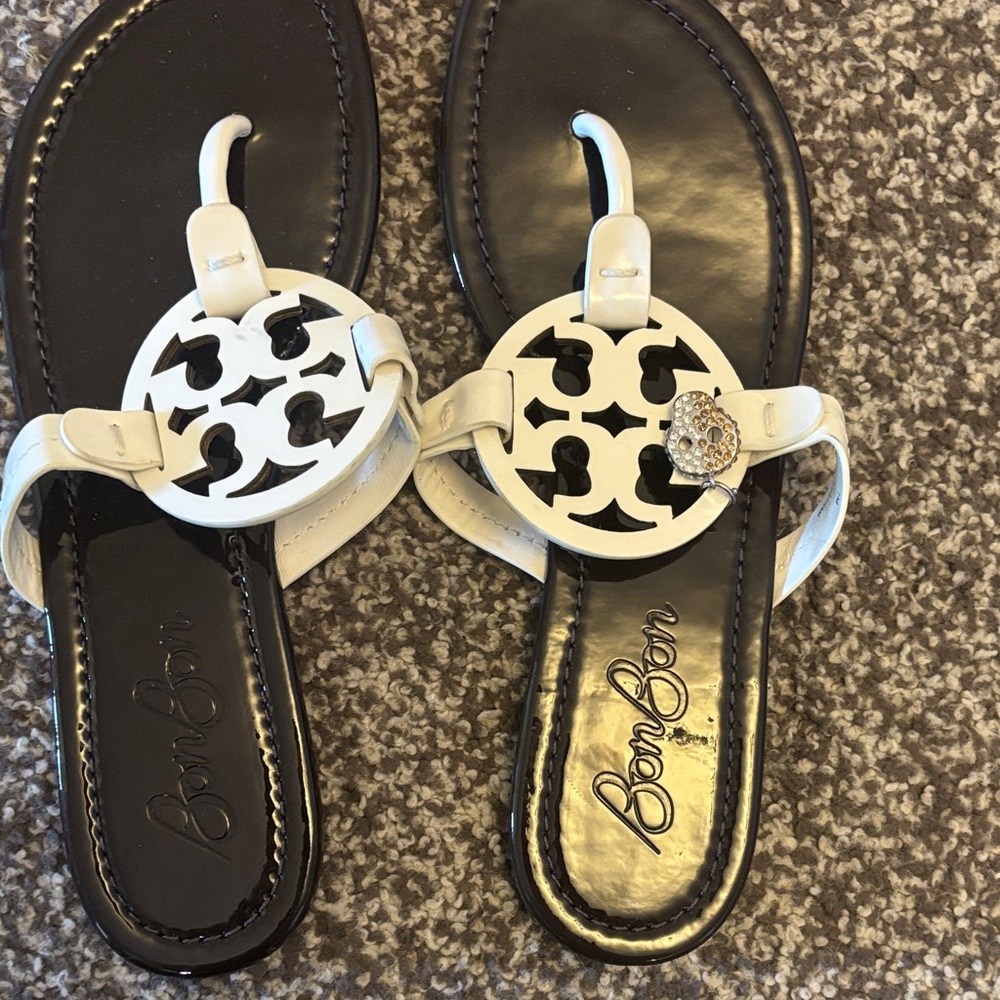 Limited edition collaboration with BonBon. Tory Burch Sandals with skull charm.